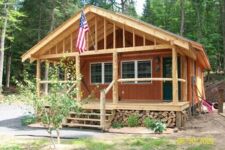 Photo of Lake Side Steamboat Lodge Cottage Photo of Lake Side Steamboat Lodge Cottage