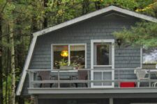 Photo of Robin’s Nest Photo of Robin’s Nest