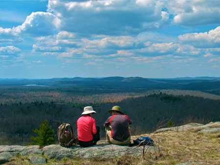 Couple-on-Coney-Mountain