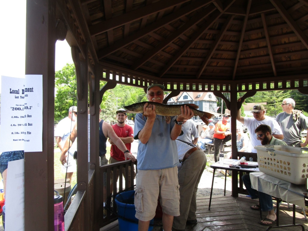 Bass Derby Photo