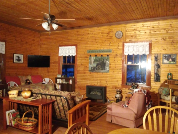 Cottage Living Room 1